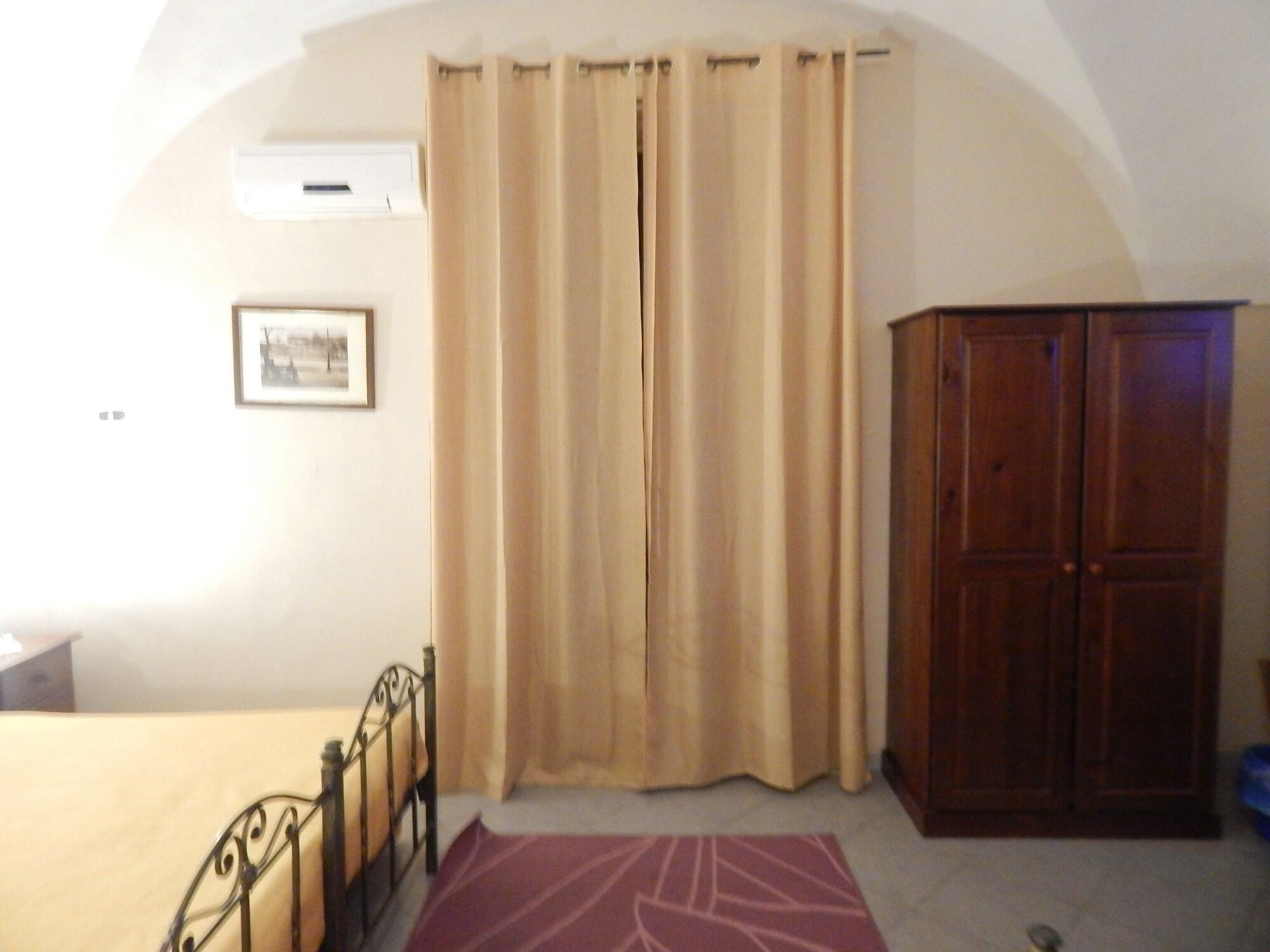 Albatro Rooms CTA Exterior foto