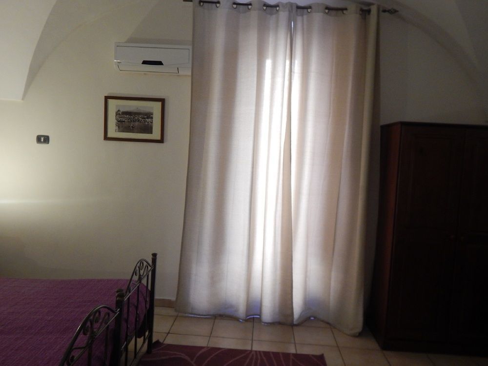Albatro Rooms CTA Exterior foto